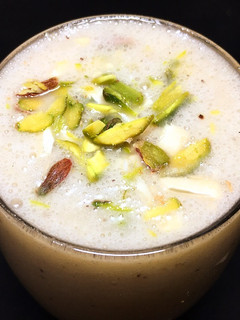 A picture of Banana Dates and Nut Smoothie.