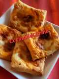 Aperitivos de hojaldre con queso y sobrasada