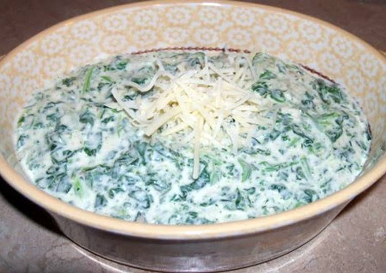 Step-by-Step Guide to Make Favorite Spicy creamed spinach