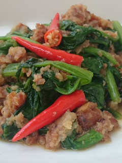 A picture of Spinach With Spam.