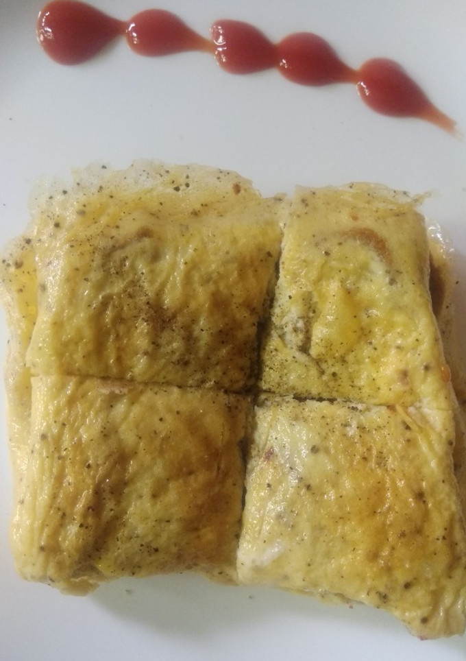ரோட்டுக்கடை பிரெட் ஆம்லெட் (Bread omelette recipe in tamil) செய்முறை முக்கிய புகைப்படம்