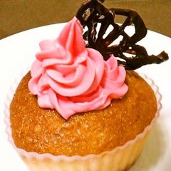 A picture of Egg Madeleine.