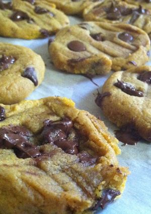 A picture of Pumpkin Chocolate Chip Cookies.
