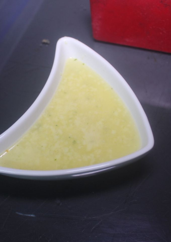 Una foto de Gazpacho de pepino con pan duro