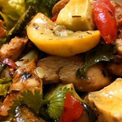 A picture of Fajita Lime Chicken Salad.