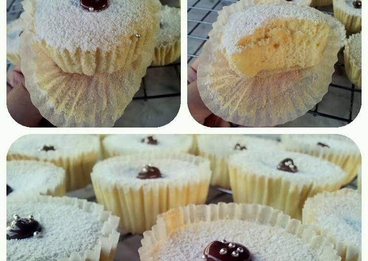 How to Prepare Speedy Vanilla Chiffon Cupcakes