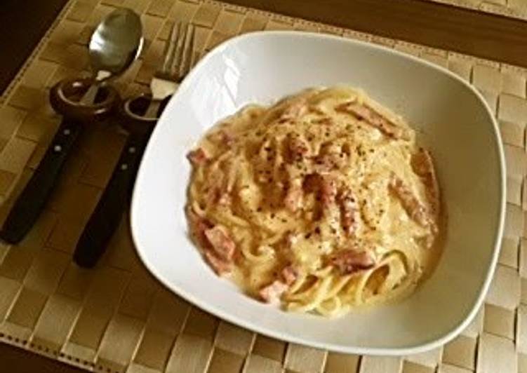 How to Make Quick Café Style Pasta Carbonara