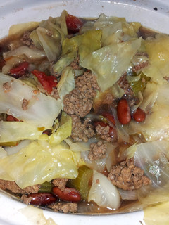 A picture of crock pot cabbage soup.