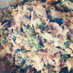 A picture of Broccoli & Cauliflower Salad.