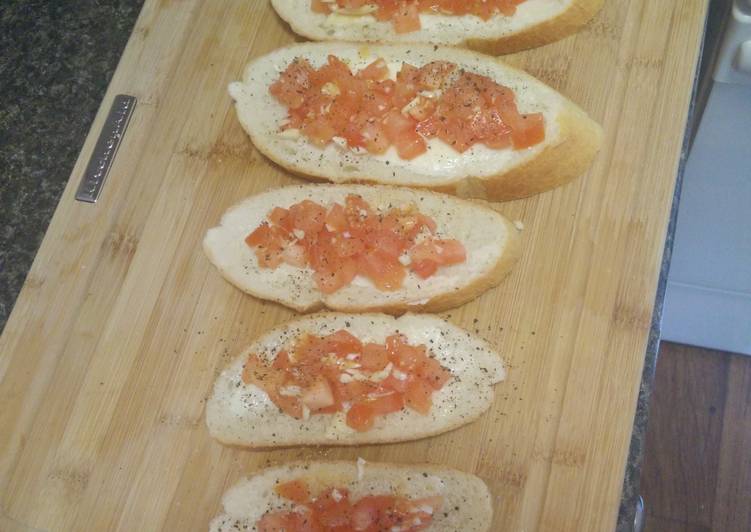 Step-by-Step Guide to Make Any-night-of-the-week Simple Tomato Garlic Bruschetta