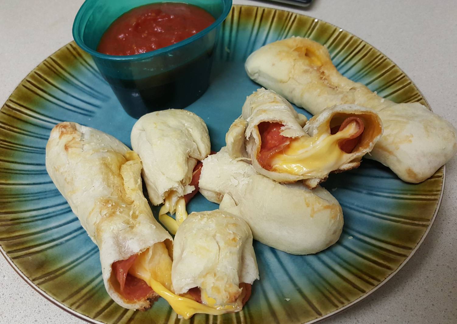 Pepperoni Pizza Sticks Recipe by Ashlee Cookpad