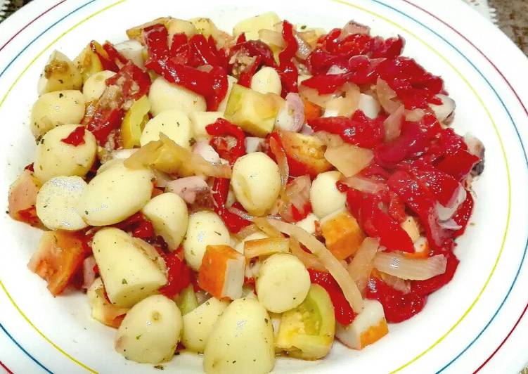 Recipe of Quick Ensalada de pimientos rojos y pulpo para Halloween