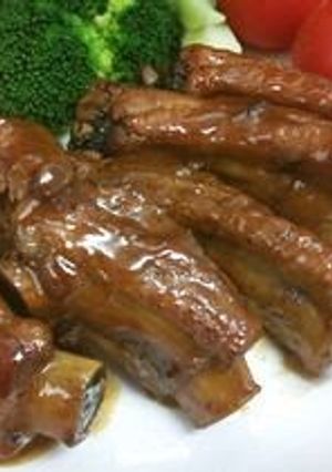 A picture of Tender Pork Spare Ribs in the Pressure Cooker.