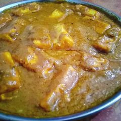 A picture of Paneer masaledar (cottage cheese).