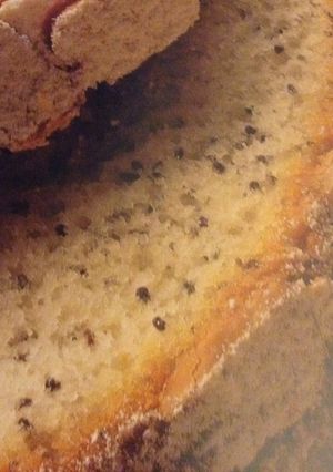 A picture of Poppyseed Almond Cake.