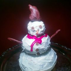 Snowman cake (3D) A picture of Snowman cake (3D).