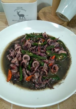 Foto resep Cumi Hitam Cabe Hijau
