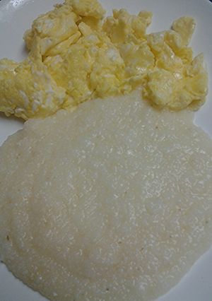 A picture of Skye's grits and eggs.