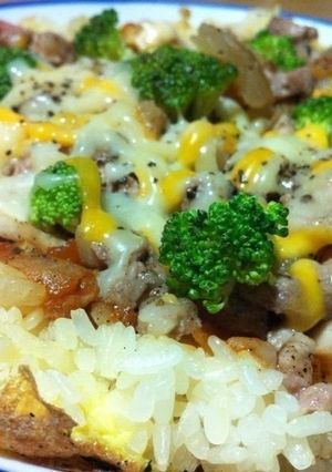 【靜靜小廚】剩菜剩飯變身米披薩 的食譜成品照片