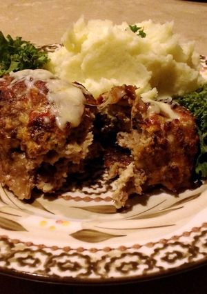 A picture of Polish mom's Italian meatloaf.