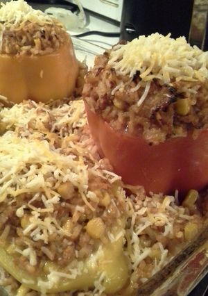 A picture of Turkey Stuffed Peppers.