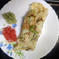 A picture of Masala Rava Dosa.