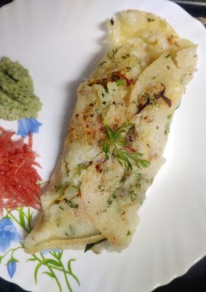 A picture of Masala Rava Dosa.