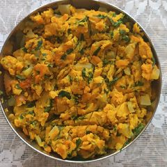 A picture of Carrot and radish in gram flour (Subji).