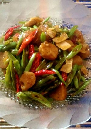 Foto resep Tumis Buncis dan Bakso 😉