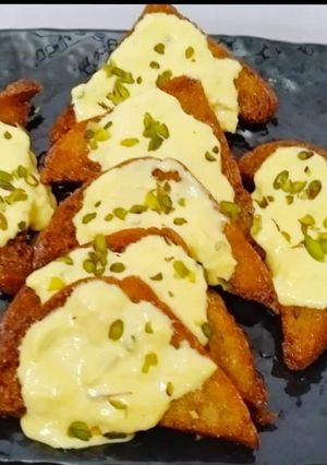 A picture of Shahi tukda.