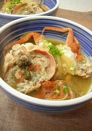 A picture of Snow Crab in a Delicious Broth.