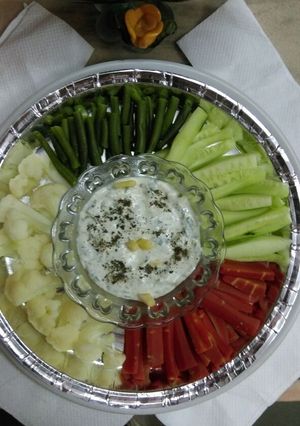 A picture of Cheesy creamy Dip.