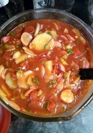 A picture of gazpacho.