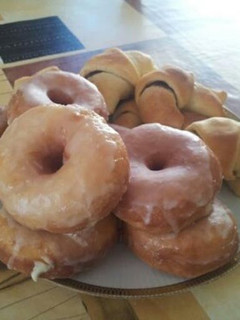 A picture of yeast free doughnuts dough.