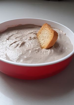 Una foto de Paté de sardinas y atún 🐟