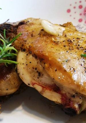 香煎雞腿排 的食譜成品照片
