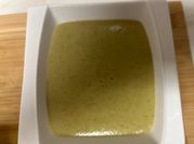 Una foto de aceite de oliva aove