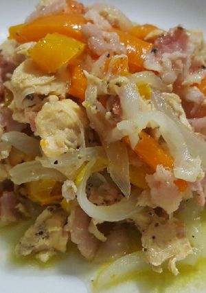 Una foto de Fajitas de pollo con morrón
