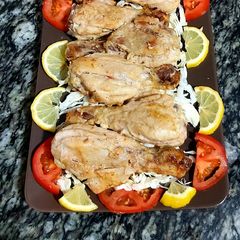 A picture of Creamy chicken drumsticks.