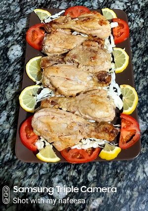 A picture of Creamy chicken drumsticks.