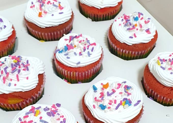 Simple Way to Make Any-night-of-the-week Rainbow Cupcakes