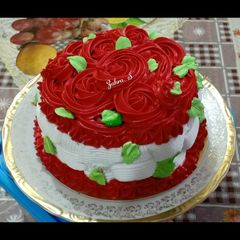 A picture of Red Velvet cake.