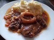 Una foto de carne en olla express