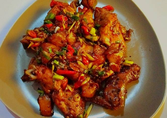 Ayam kecap bumbu serai