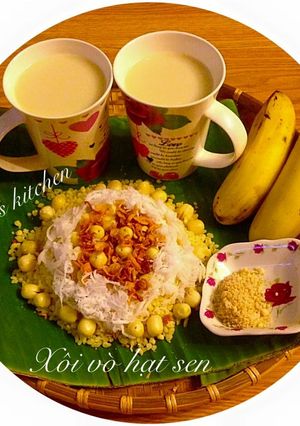 Hình của món Xôi vò hạt sen.