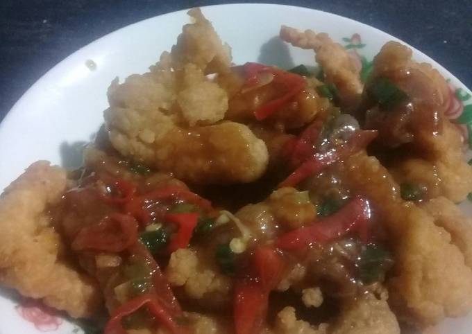 1. Ayam goreng tepung saus lada hitam ekonomis