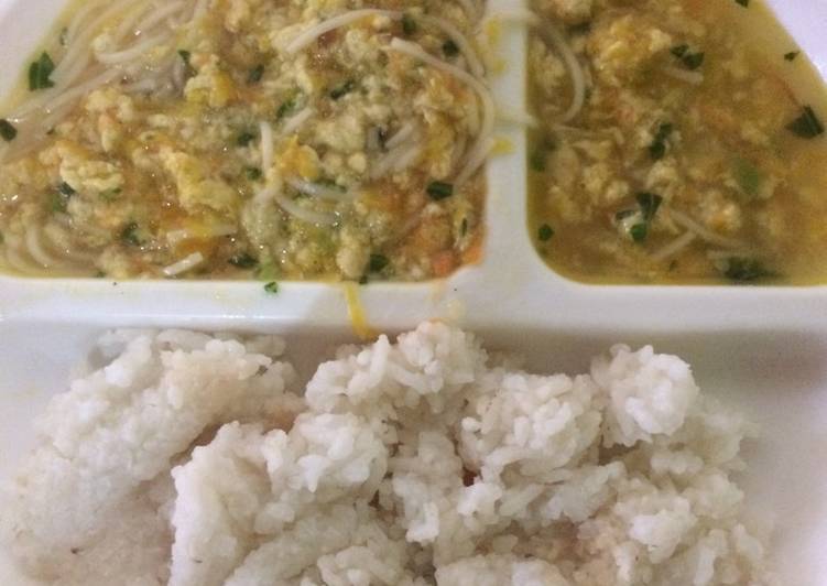 Bagaimana Memasak MPASI Soto Misoa Kuah Ayam (11+m) Yang Laziss