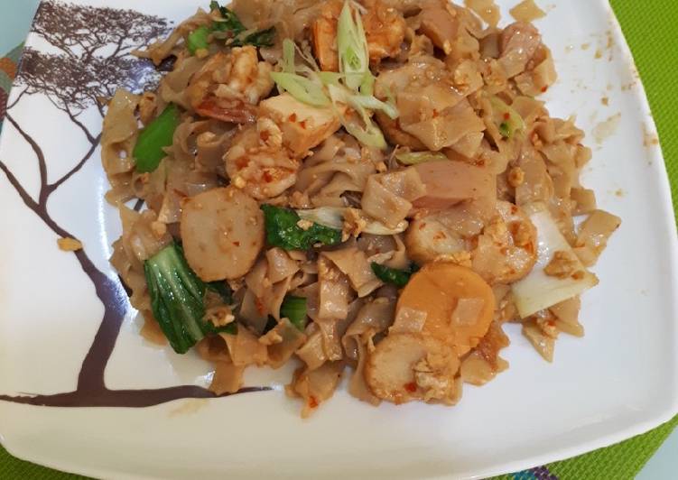 Kwetiaw Pedas Goreng Seafood