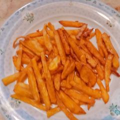 A picture of Crispy fries with gram flour.