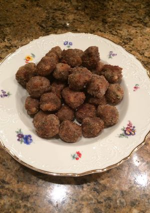 Zöldfűszeres húsgolyók recept fotója